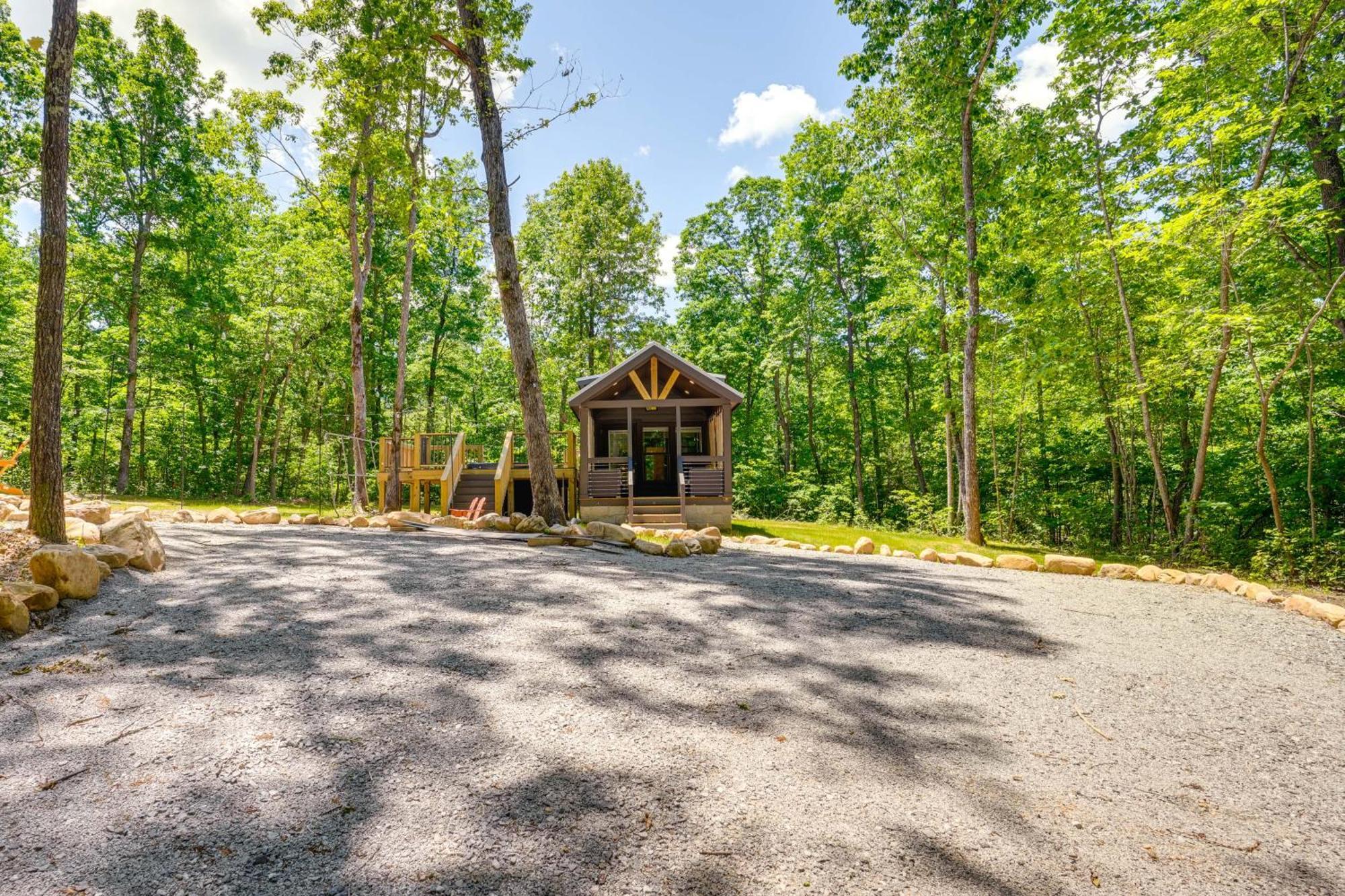 Monteagle Cabin With Swim Spa, Sauna And Fire Pit! 외부 사진